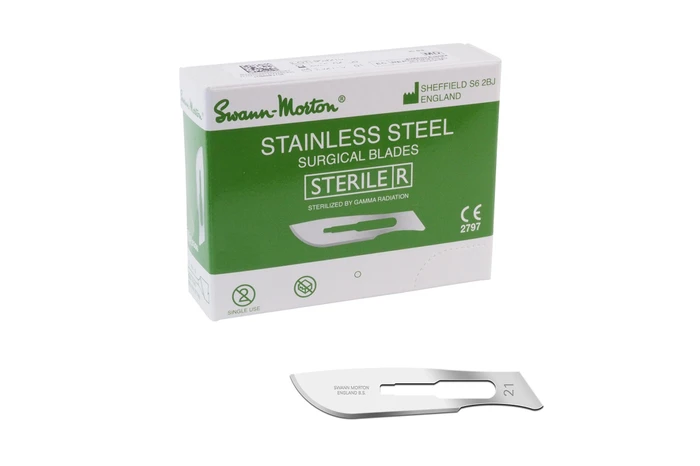 Swann Morton Sterile Stainless Steel surgical blades No. 21 (0307)